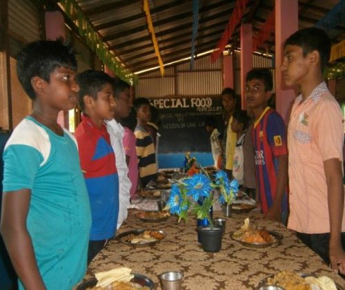 Meals at Anpu Illam Children Home in Oddusuddan